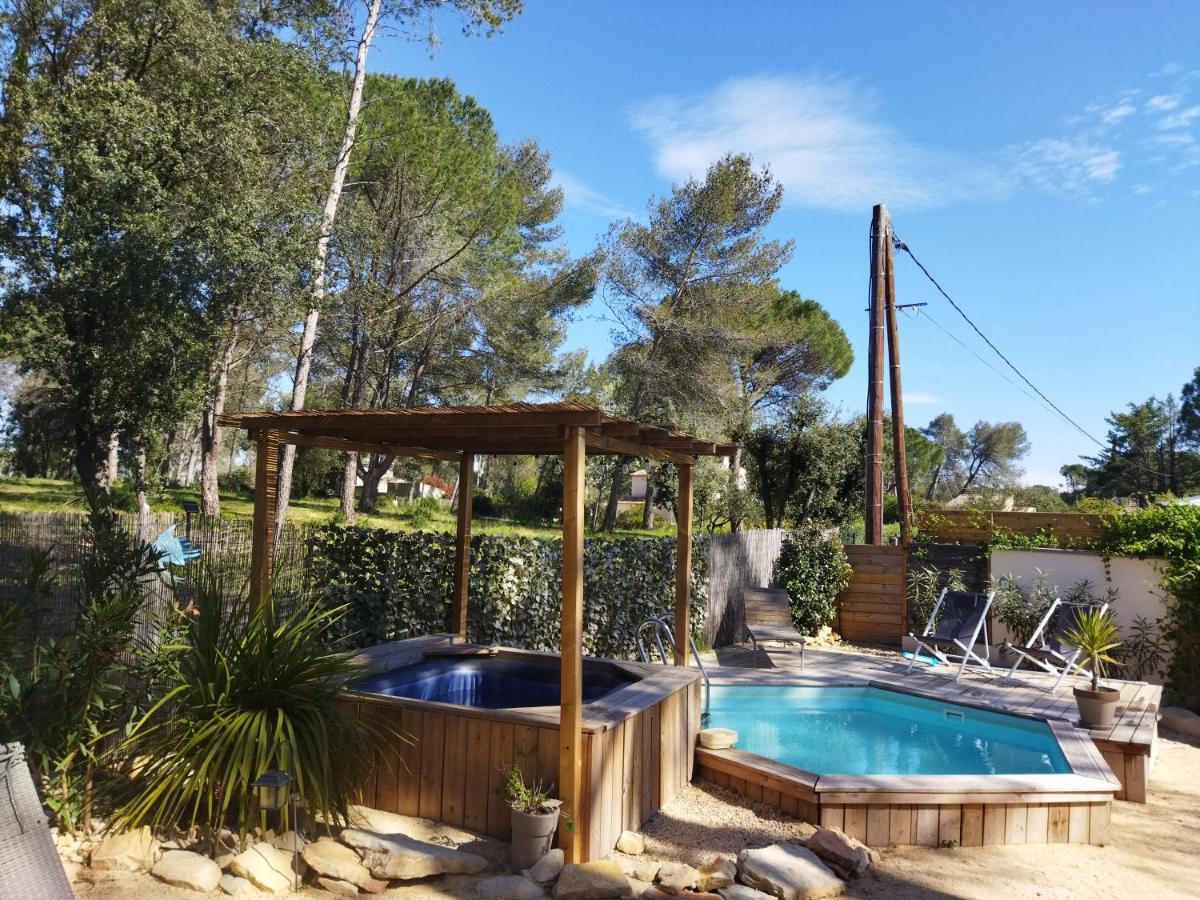 Maison 5 Personnes En Garrigue - Piscine-Spa Prive Langlade Kültér fotó